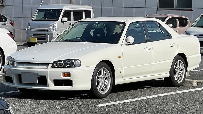 Nissan Skyline model reference photo
